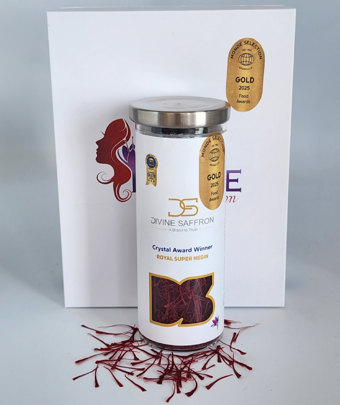 11 gm Award Winner Gift box