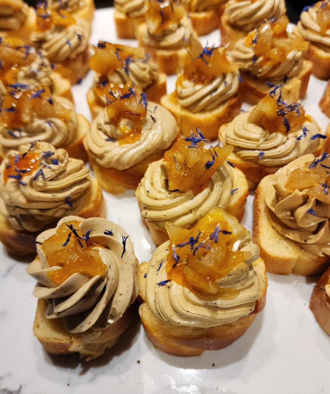 5 gm Award Winner Gift box